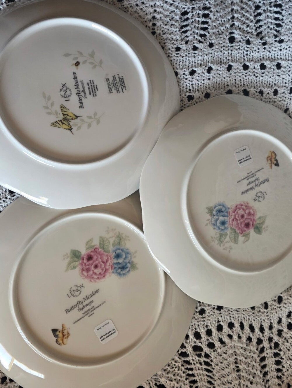 Lenox Butterfly Meadow Hydrangea and Swallowtail 3Pc. Salad Plate Set. - Picture 5 of 8
